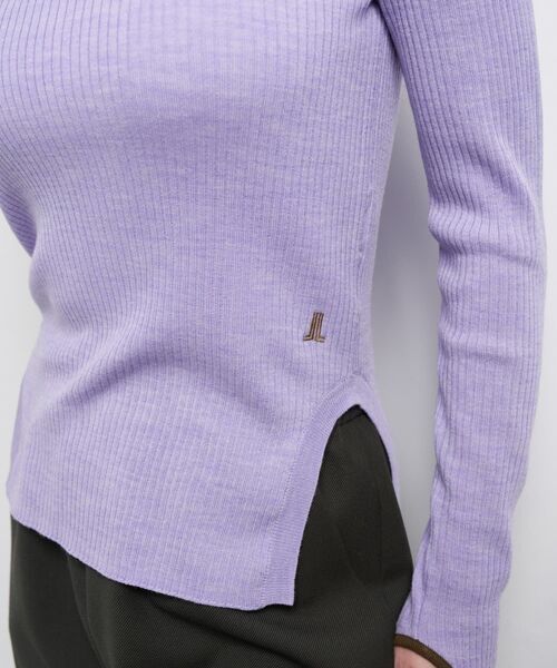 LANVIN en Bleu（ランバンオンブルー）の「カラーポイントリブタートル（ニット/セーター・レディース・オフホワイト/オレンジ/パープル/ボルドー/ブラック・38）」の21枚目の写真