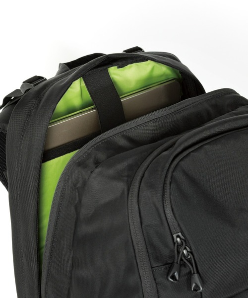 karrimor（カリマー）の「tribute 40（バックパック/リュック・メンズ・ブラック/チャコールグレー/ネイビー系・FREE）」の19枚目の写真