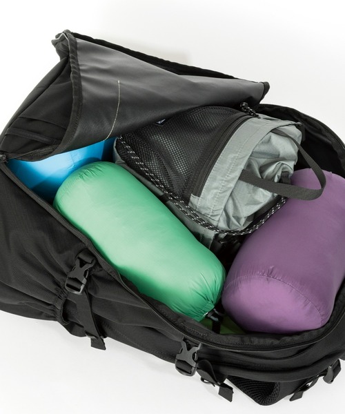 karrimor（カリマー）の「tribute 40（バックパック/リュック・メンズ・ブラック/チャコールグレー/ネイビー系・FREE）」の20枚目の写真