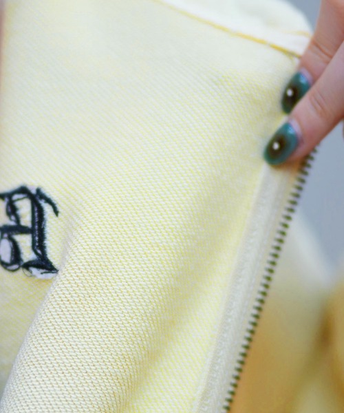RVCA(ルーカ)の「RVCA/ルーカ ジップアップフーディー パーカー BF044-014(パーカー・レディース・ブラウン/ブラック/ライトカーキ・S/M)」の5枚目の写真