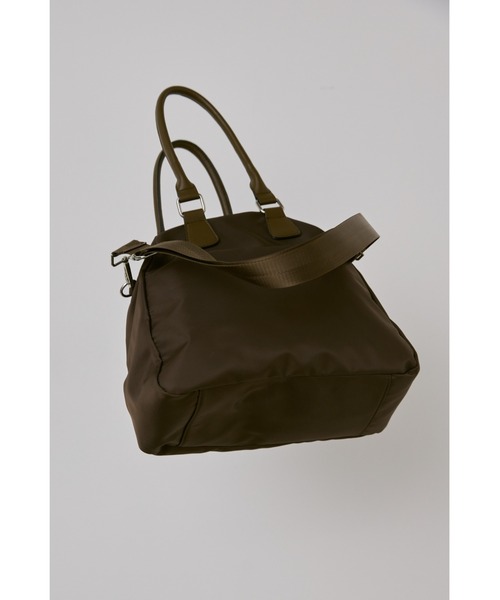 un/neu（アンノイ）の「２WAYアウトポケットナイロンボストンバッグ / 11inch（タブレット、iPad）対応 / 撥水機能付き（ボストンバッグ・レディース・ブラウン/カーキ/ブラック・FREE）」の16枚目の写真