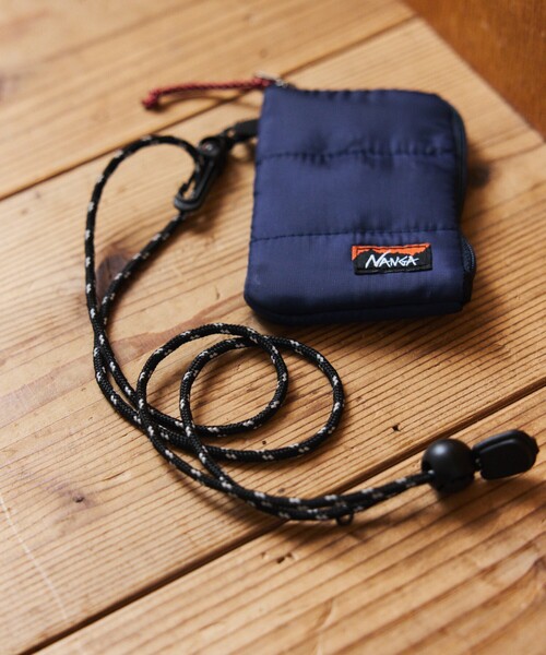 NANGA（ナンガ）の「NANGA × FREAK'S STORE/ナンガ × フリークスストア 別注 COIN CASE コインケース（コインケース・メンズ・ベージュ/ネイビー・ONE SIZE）」の3枚目の写真