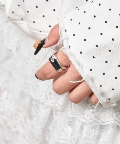 WHO'S WHO gallery(フーズフーギャラリー)の「ホライズンリング(リング・レディース・シルバー・FREE)」の3枚目の写真