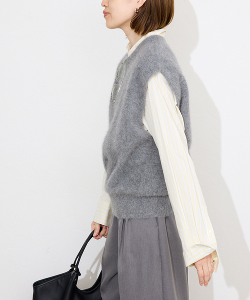 ※今季売切商品※【SLOBE IENA】フォックスアルパカニットベスト　グレー フォックスアルパカ ニットベスト（ベスト）｜SLOBE IENA