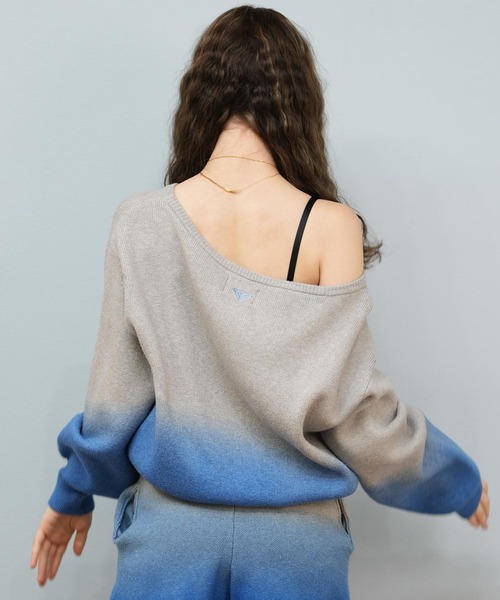 ROXY（ロキシー）の「ROXY/ロキシーセーター グラデージョンニット オフショルダー 2WAY RSR254008（ニット/セーター・レディース・ブラウン系その他2/グレー系その他/ブルー系その他・2XS/M/L）」の9枚目の写真