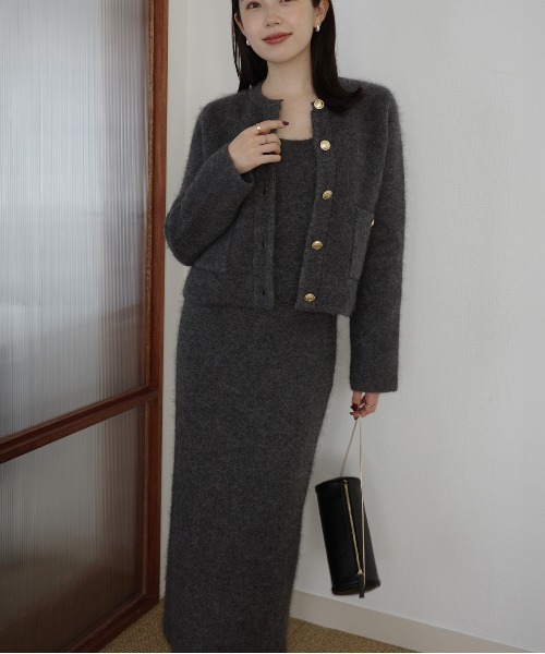 anuans(アニュアンス)の「カシミヤブレンドキャミソールニットワンピース(ワンピース・レディース・ネイビー/グレー/アイボリー・SMALL/MEDIUM)」の18枚目の写真