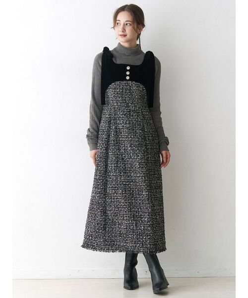 CALNAMUR(カルナムール)の「クラシックツイードロングワンピース(ワンピース・レディース・ブラウン/ブラック・FREE)」の16枚目の写真
