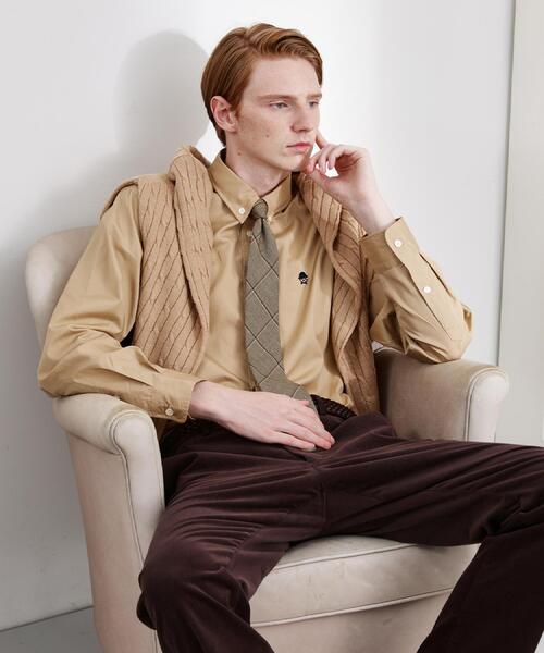 TAKEO KIKUCHI(タケオキクチ)の「【LIMITED】ワンポイント刺繍ボタンダウンシャツ(シャツ/ブラウス・メンズ・ネイビー/ベージュ/モスグリーン/ホワイト/チャコールグレー・01/02/03/04)」の3枚目の写真