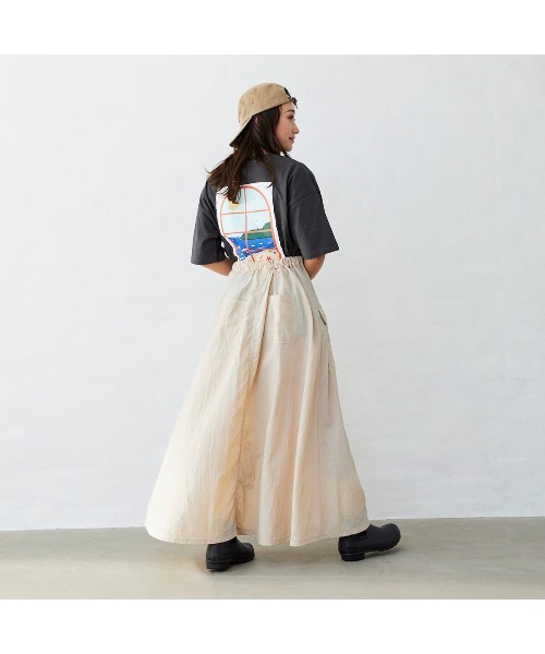 Fluffy BROTHERS（フラッフィーブラザーズ）の「2WAYジャンスカ（ジャンパースカート・レディース・ブラック/ベージュ・S/M/L/XL）」の5枚目の写真