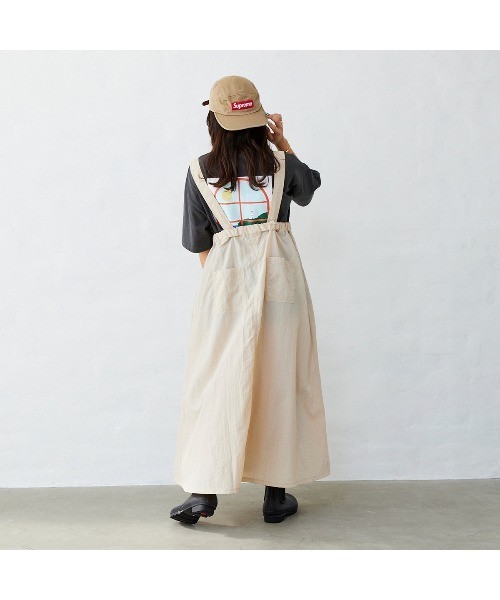Fluffy BROTHERS（フラッフィーブラザーズ）の「2WAYジャンスカ（ジャンパースカート・レディース・ブラック/ベージュ・S/M/L/XL）」の4枚目の写真