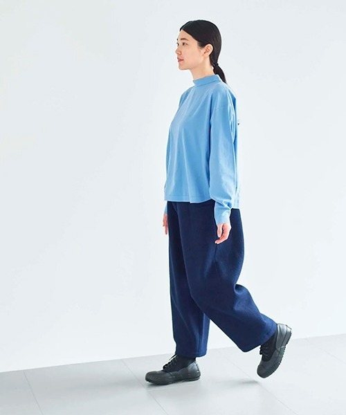 ata(アタ)の「ata pants 3. / 圧縮ウールパンツ(その他パンツ・レディース・ブラウン/ネイビー・MEDIUM)」の17枚目の写真