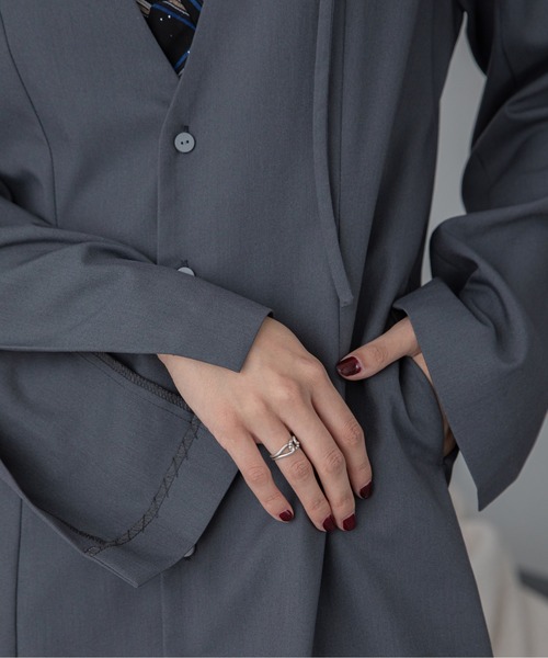 VACANCY(ヴァカンシー)の「フロントベルトワンピースジャケット(ワンピース・レディース・ブラック/グレー・LARGE/MEDIUM)」の8枚目の写真