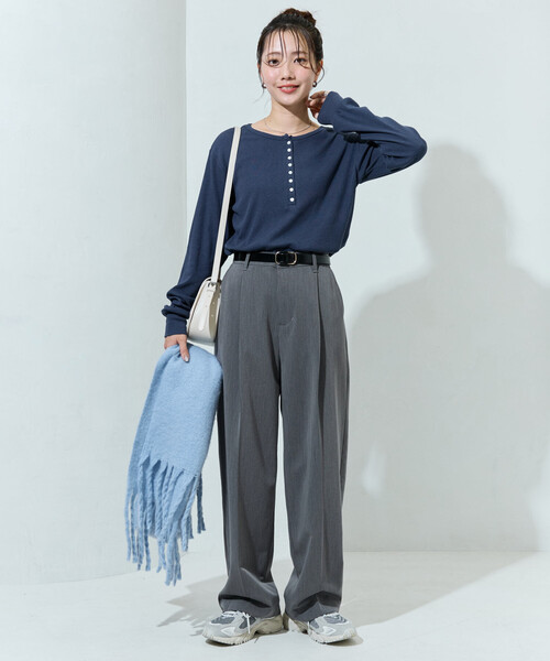 限定展開 Ginger ヘンリーネック ロング スリーブ トップス（Tシャツ