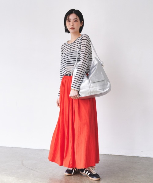 FMiBL(ファミル)の「ソフトフェイクレザーアウトポケットBAG(ショルダーバッグ・レディース・ブラック/シルバー/ホワイト・FREE)」の14枚目の写真