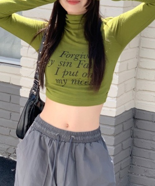 Vipoa（ヴィポア）の「ハイネックメッセージプリントカットソー（Tシャツ/カットソー・レディース・アイボリー/ブラック/グリーン/ブルー/ブラウン・FREE）」の22枚目の写真