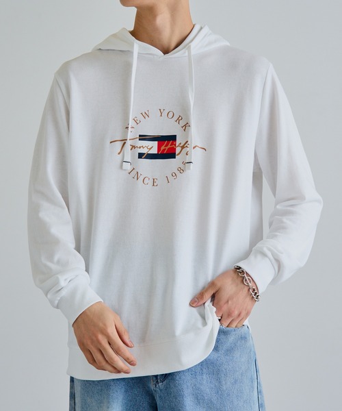 TOMMY HILFIGER(トミーヒルフィガー)の「【TOMMY HILFIGER】ロゴプリント パーカー 09T4502(パーカー・メンズ・ホワイト/ネイビー/グレー・S/M/L/XL)」の12枚目の写真