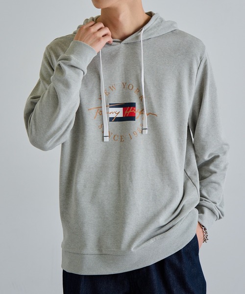 TOMMY HILFIGER(トミーヒルフィガー)の「【TOMMY HILFIGER】ロゴプリント パーカー 09T4502(パーカー・メンズ・ホワイト/ネイビー/グレー・S/M/L/XL)」の5枚目の写真