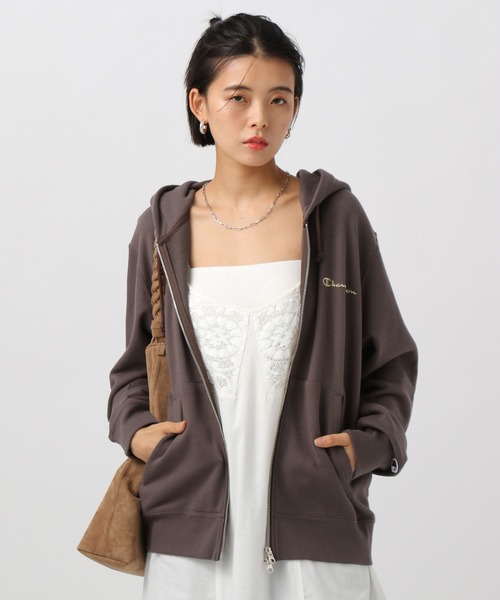 Champion(チャンピオン)】別注刺繍スウェットパーカー（パーカー