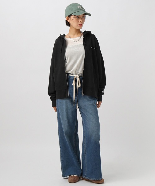 Champion（チャンピオン）の「【Champion(チャンピオン)】別注刺繍スウェットパーカー（パーカー・レディース・ブラック/ダークブラウン/オートミール・FREE）」の4枚目の写真