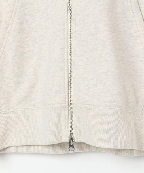 Champion（チャンピオン）の「【Champion(チャンピオン)】別注刺繍スウェットパーカー（パーカー・レディース・ブラック/ダークブラウン/オートミール・FREE）」の17枚目の写真