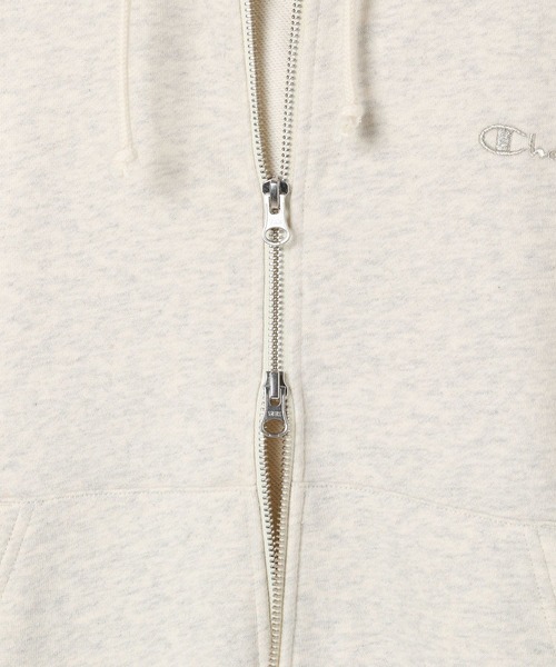 Champion（チャンピオン）の「【Champion(チャンピオン)】別注刺繍スウェットパーカー（パーカー・レディース・ブラック/ダークブラウン/オートミール・FREE）」の19枚目の写真