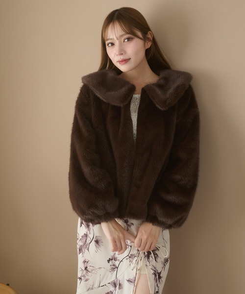 Ambre Neige（アンブルネージュ）の「big collar fake fur blouson / ビッグカラーフェイクファーブルゾン（ブルゾン・レディース・アイボリー/ダークブラウン/モカ・FREE）」の2枚目の写真