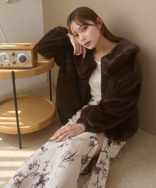 Ambre Neige（アンブルネージュ）の「big collar fake fur blouson / ビッグカラーフェイクファーブルゾン（ブルゾン・レディース・アイボリー/ダークブラウン/モカ・FREE）」の16枚目の写真