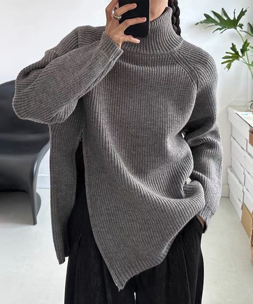 aimoha(アイモハ)の「斜めファスナー アシンメトリーニットトップス(ダブルジップ仕様)(ニット/セーター・レディース・ライトベージュ/ブラック/グレー・FREE)」の3枚目の写真