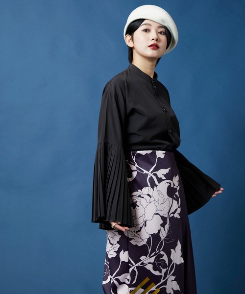 カヤ(カヤ)の「【カヤ】襞寄せバンドカラーシャツ(シャツ/ブラウス・レディース・スミクロ/ホワイト/エンジ/ライトパープル・FREE)」の9枚目の写真