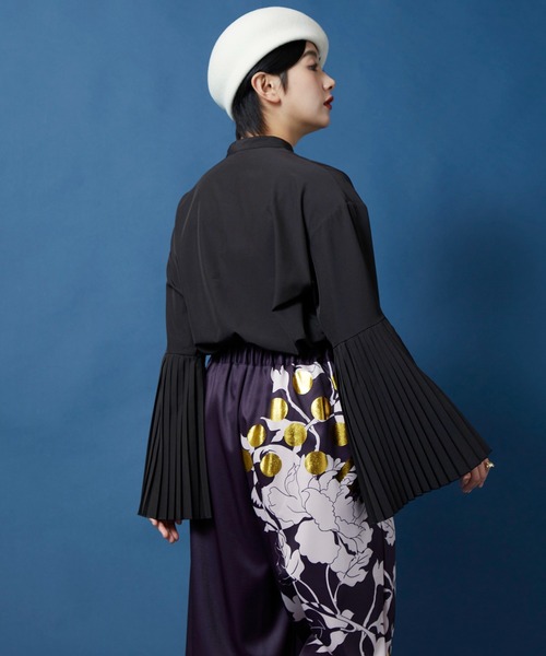 カヤ(カヤ)の「【カヤ】襞寄せバンドカラーシャツ(シャツ/ブラウス・レディース・スミクロ/ホワイト/エンジ/ライトパープル・FREE)」の18枚目の写真