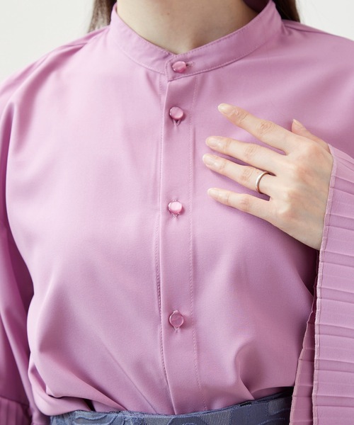 カヤ(カヤ)の「【カヤ】襞寄せバンドカラーシャツ(シャツ/ブラウス・レディース・スミクロ/ホワイト/エンジ/ライトパープル・FREE)」の10枚目の写真