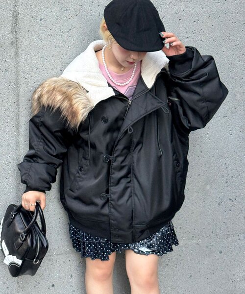 CIAOPANIC（チャオパニック）の「ショートN-3Bジャケット（ブルゾン・レディース・カーキ/ブラック・FREE）」の4枚目の写真