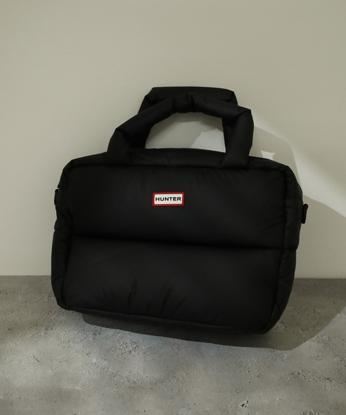 HUNTER(ハンター)の「HUNTER イントレピッド エクストラ パフド ラージ ボストン(ボストンバッグ・レディース・オフホワイト/ブラック・FREE)」の2枚目の写真