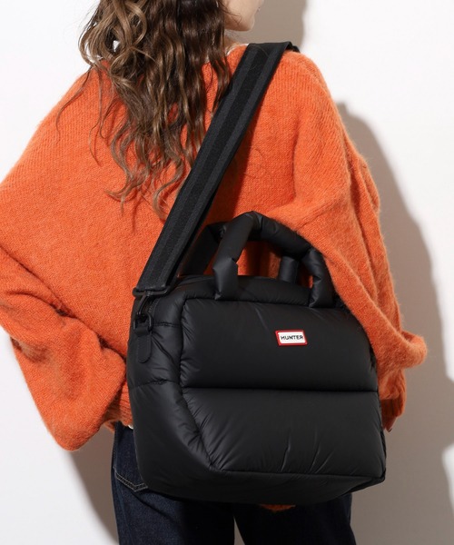 HUNTER(ハンター)の「HUNTER イントレピッド エクストラ パフド ラージ ボストン(ボストンバッグ・レディース・オフホワイト/ブラック・FREE)」の14枚目の写真