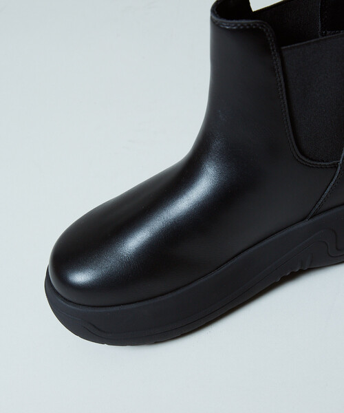 PUBLUX（パブリュクス）の「SHAKA/シャカ CHELSEA BOOTIE EVOL CHUNKY[23.0~25.0cm]限定展開/チェルシー ブーティー エボル チャンキー/厚底サイドゴアブーツ（ブーツ・レディース・ブラック/シルバー・25.0cm/24.0cm/23.0cm）」の9枚目の写真