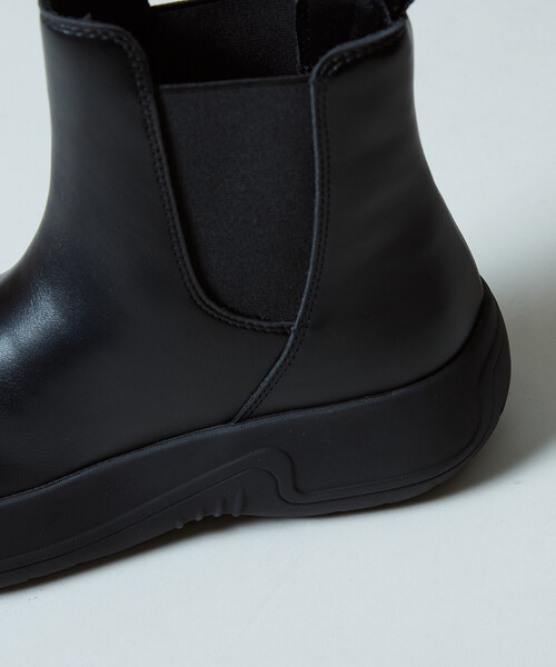 PUBLUX（パブリュクス）の「SHAKA/シャカ CHELSEA BOOTIE EVOL CHUNKY[23.0~25.0cm]限定展開/チェルシー ブーティー エボル チャンキー/厚底サイドゴアブーツ（ブーツ・レディース・ブラック/シルバー・25.0cm/24.0cm/23.0cm）」の10枚目の写真