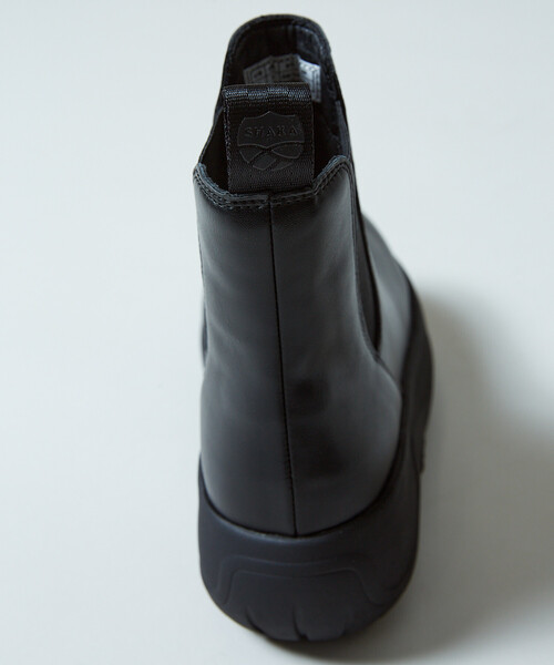 PUBLUX（パブリュクス）の「SHAKA/シャカ CHELSEA BOOTIE EVOL CHUNKY[23.0~25.0cm]限定展開/チェルシー ブーティー エボル チャンキー/厚底サイドゴアブーツ（ブーツ・レディース・ブラック/シルバー・25.0cm/24.0cm/23.0cm）」の12枚目の写真