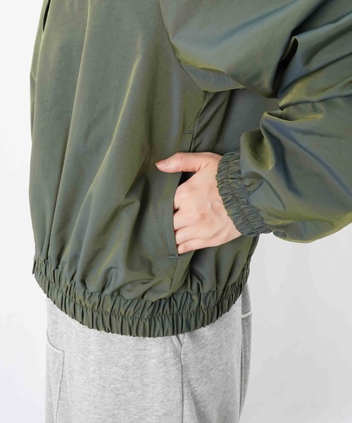 LUCA/LADY LUCK LUCA（ルカ/レディラックルカ）の「LC/LLL 玉虫リブブルゾン【セットアップ着用可】（ブルゾン・レディース・ベージュ/グリーン・FREE）」の5枚目の写真