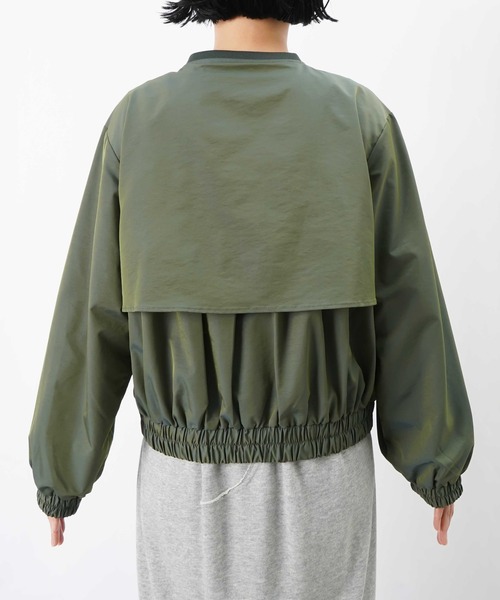 LUCA/LADY LUCK LUCA（ルカ/レディラックルカ）の「LC/LLL 玉虫リブブルゾン【セットアップ着用可】（ブルゾン・レディース・ベージュ/グリーン・FREE）」の12枚目の写真