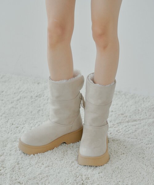 ⭐︎mmm⭐︎COACH ムートンブーツ ホワイト/ベージュ ⭐︎mmm⭐︎COACH ムートンブーツ ホワイト/ベージュ COACH