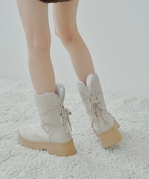 バックレースアップムートンブーツ（ブーツ）｜Chico（チコ）の