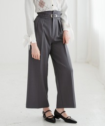 31 Sons de mode（トランテアン　ソン　ドゥ　モード）の「2025秋冬新作 ベルト付きタックワイドパンツ（その他パンツ）」