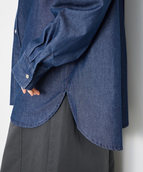 Mac-House（マックハウス）の「Idnes Denim Band-Collar Shirt/デニムバンドカラーシャツ（シャツ/ブラウス・レディース・ブルー/ネイビー・M）」の8枚目の写真