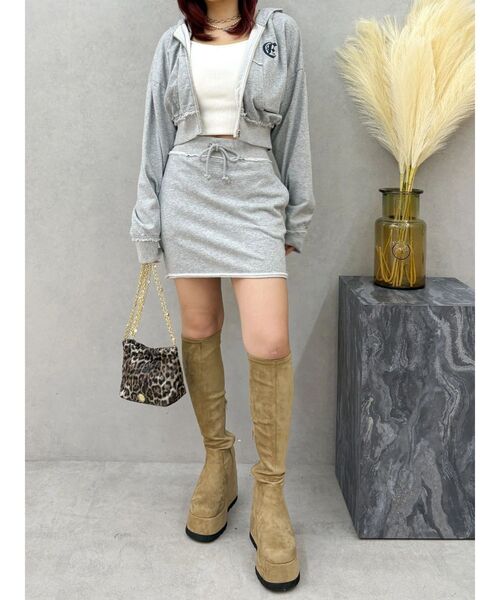 EVRIS（エヴリス）の「ブリーチスウェットミニスカート【セットアップ着用可能】（スカート・レディース・ピンク/グレー/ブラック・FREE）」の16枚目の写真