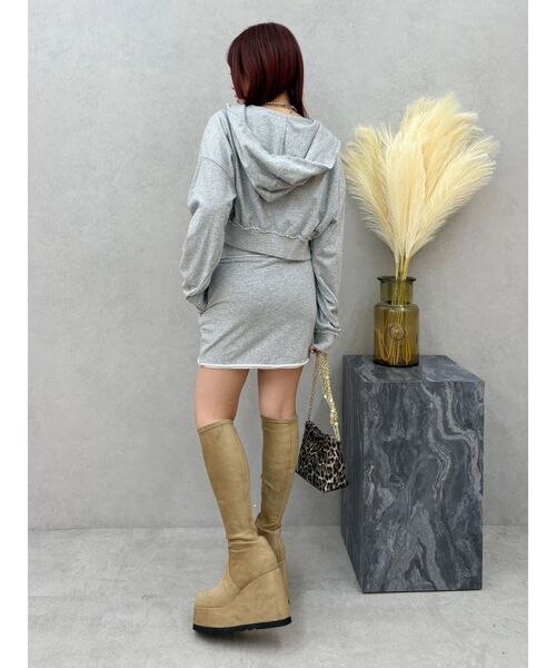 EVRIS（エヴリス）の「ブリーチスウェットミニスカート【セットアップ着用可能】（スカート・レディース・ピンク/グレー/ブラック・FREE）」の20枚目の写真