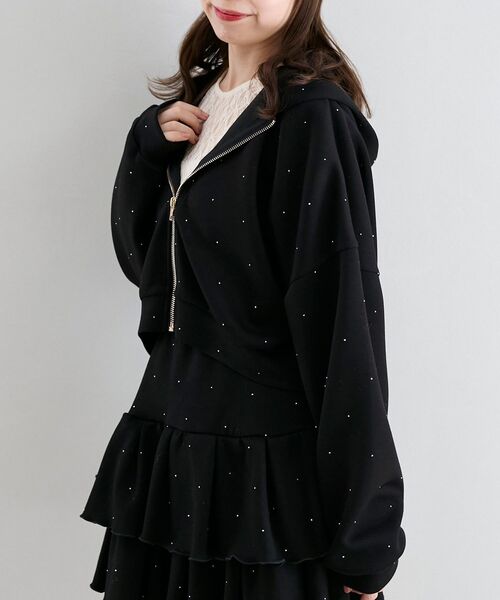 MAJESTIC LEGON（マジェスティックレゴン）の「【セットアップ対応】キラキララインストーンショートパーカー（パーカー・レディース・ブラック/チャコールグレー/ピンク/オフホワイト・MEDIUM）」の22枚目の写真