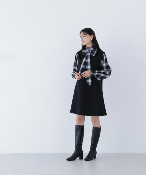 NATURAL BEAUTY BASIC（ナチュラルビューティーベーシック）の「◇圧縮ミニジャンスカ（ジャンパースカート・レディース・チャコールグレー/ブラック/オフホワイト・SMALL/MEDIUM）」の7枚目の写真