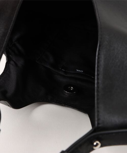 ONE.(ワンドット)の「【ONE./ワンドット】Leather 2-Way Shoulder & Hand Bag / 撥水レザー / ONE-010(ハンドバッグ・レディース・ブラック・FREE)」の10枚目の写真