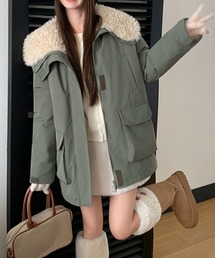 Aelina（エリナ）の「ボア付きコート（ダウンジャケット/コート）」