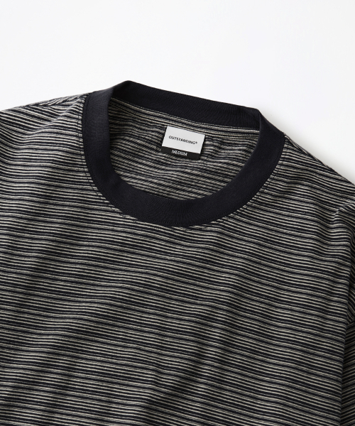 OUTSTANDING(アウトスタンディング)の「THIN STRIPE LONG SLEEVE TEE_NAVY/IVORY(Tシャツ/カットソー・メンズ・その他・SMALL/MEDIUM/LARGE)」の3枚目の写真